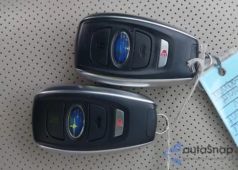 2023 Subaru Ascent Limited 8-Passenger z USA, uszkodzony, nr VIN 4S4WMARD8P3462580